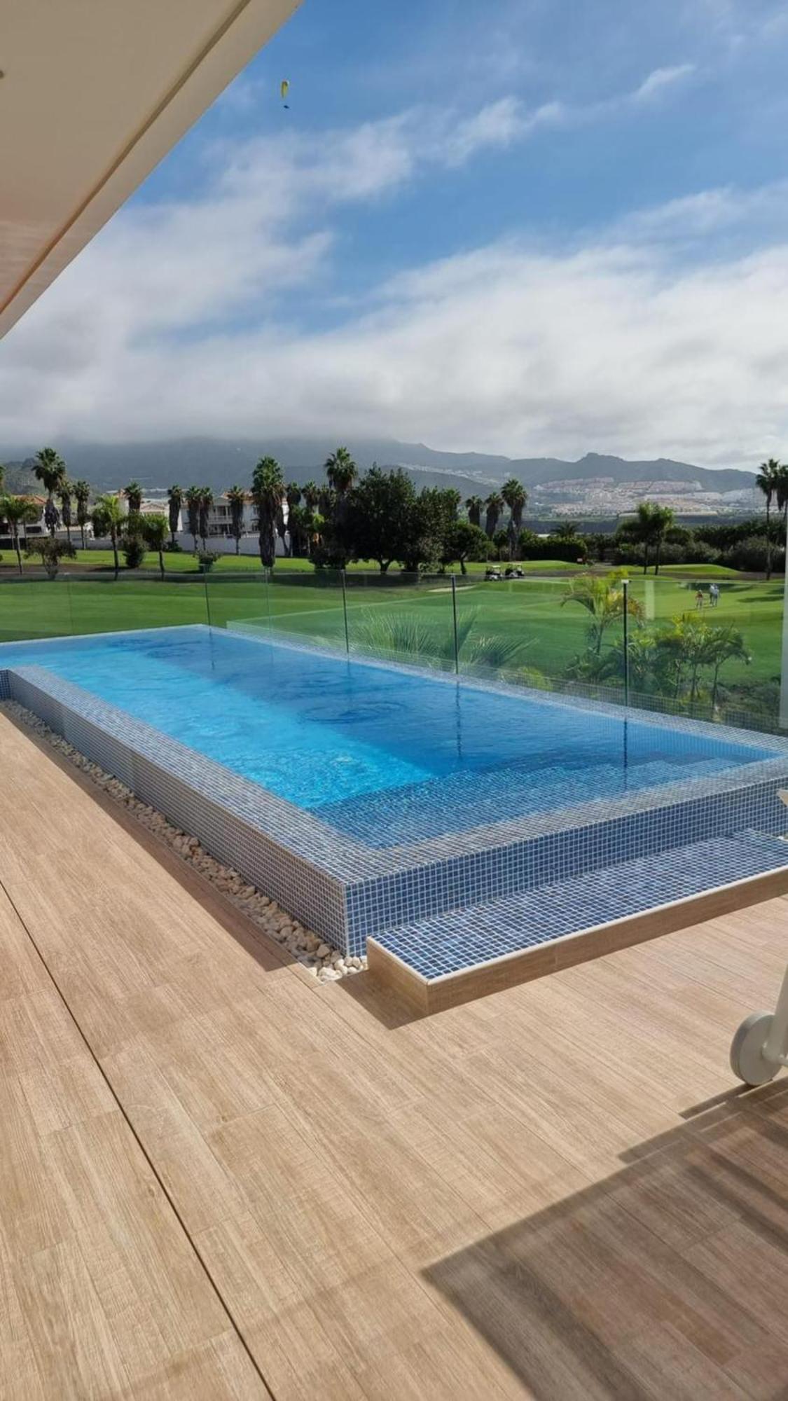 Luxury Villa Rebeka - Heated Pool And Jacuzzi Costa Adeje  Extérieur photo