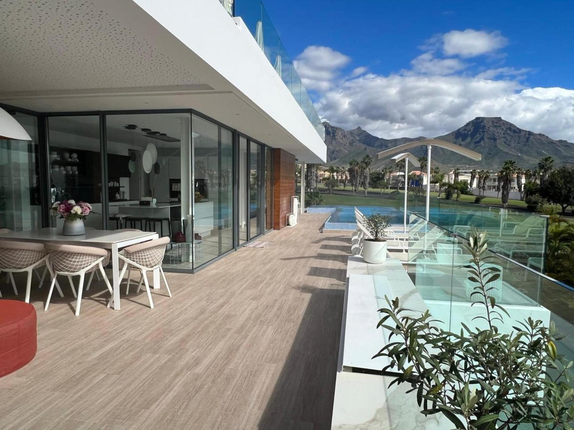 Luxury Villa Rebeka - Heated Pool And Jacuzzi Costa Adeje  Extérieur photo
